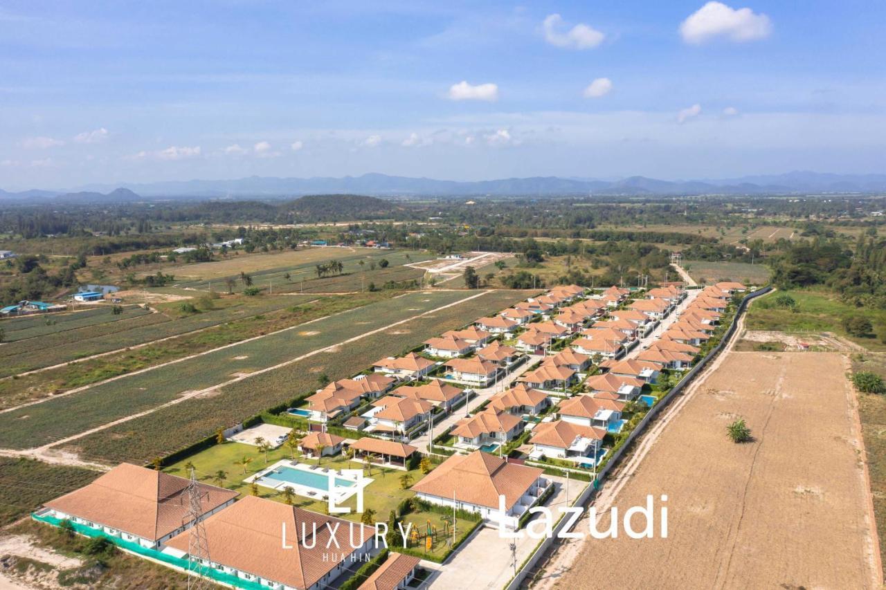 New Modern 3 Bedroom Pool Ms24 Villa
